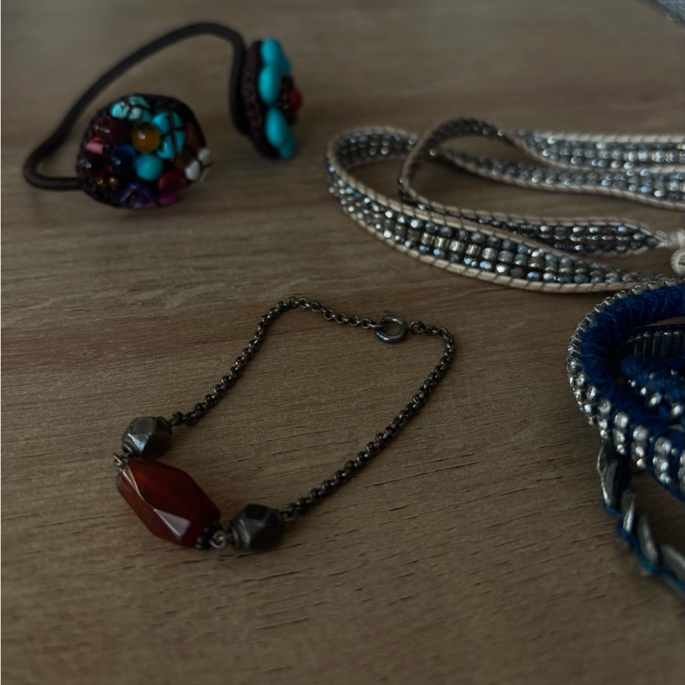 4 Bracelets - image 4